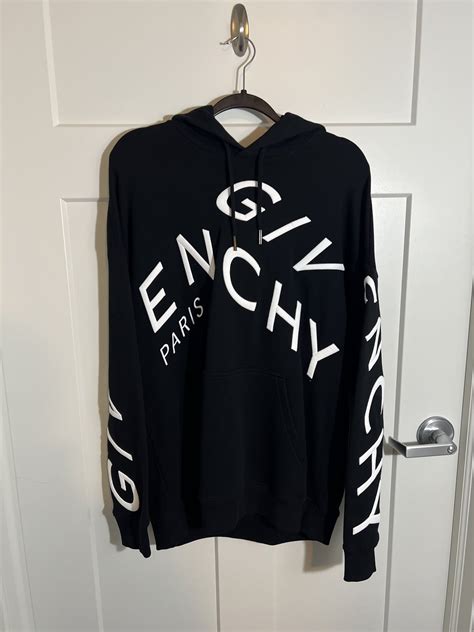 givenchy pullover damen weiss|givenchy refracted hoodie.